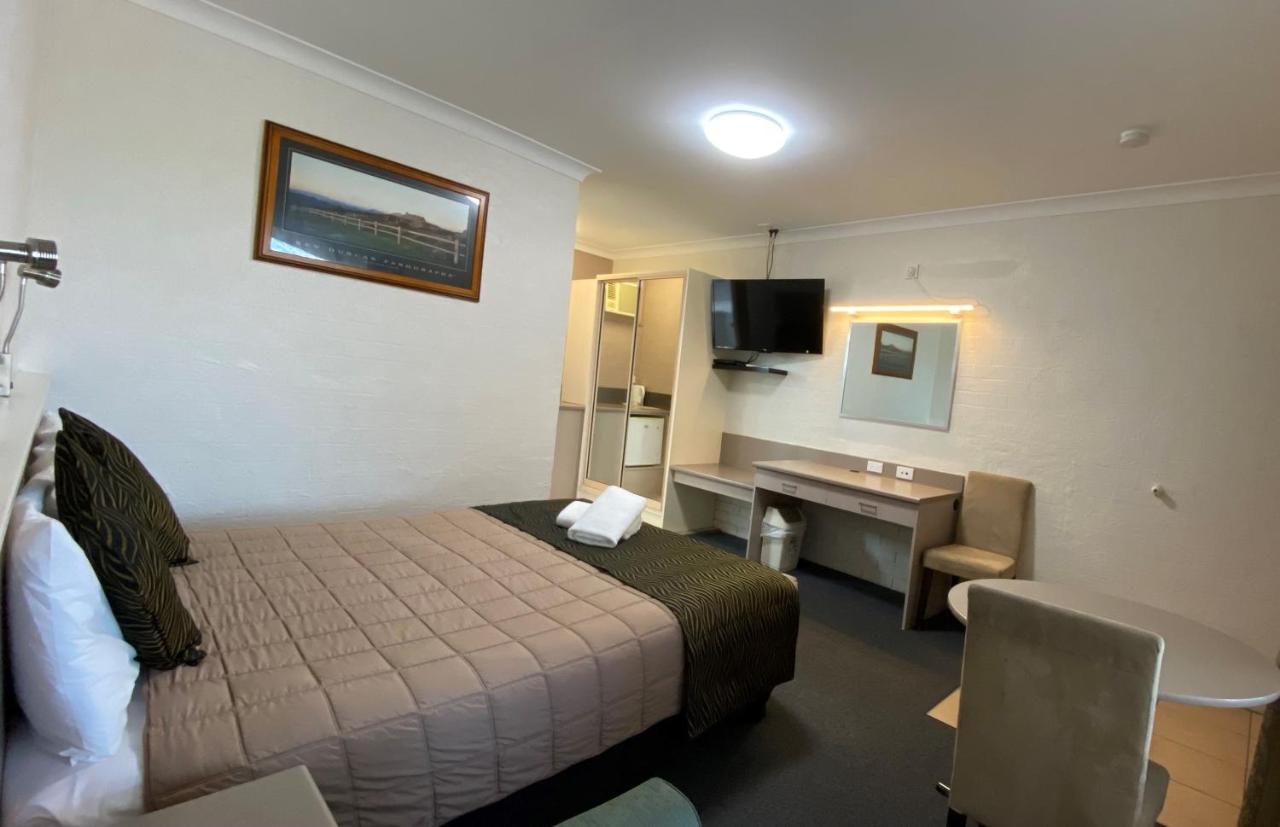 Sapphire City Motor Inn Inverell Exterior photo