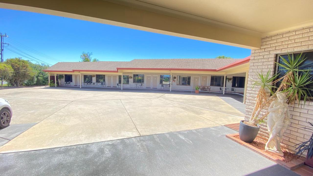 Sapphire City Motor Inn Inverell Exterior photo